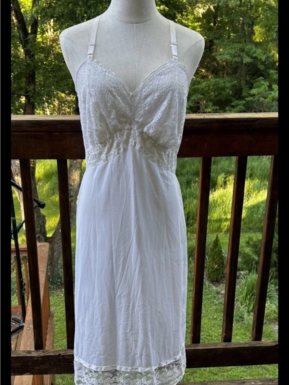 Vint Seamprufe Women’s Full Slip White Size 36 Bust Embellished Cups Made In USA